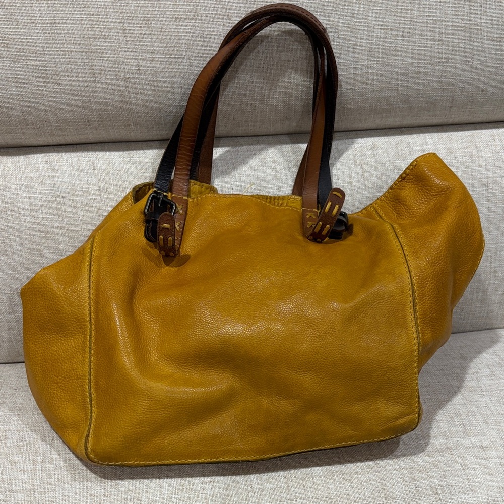 Leather ochre tote